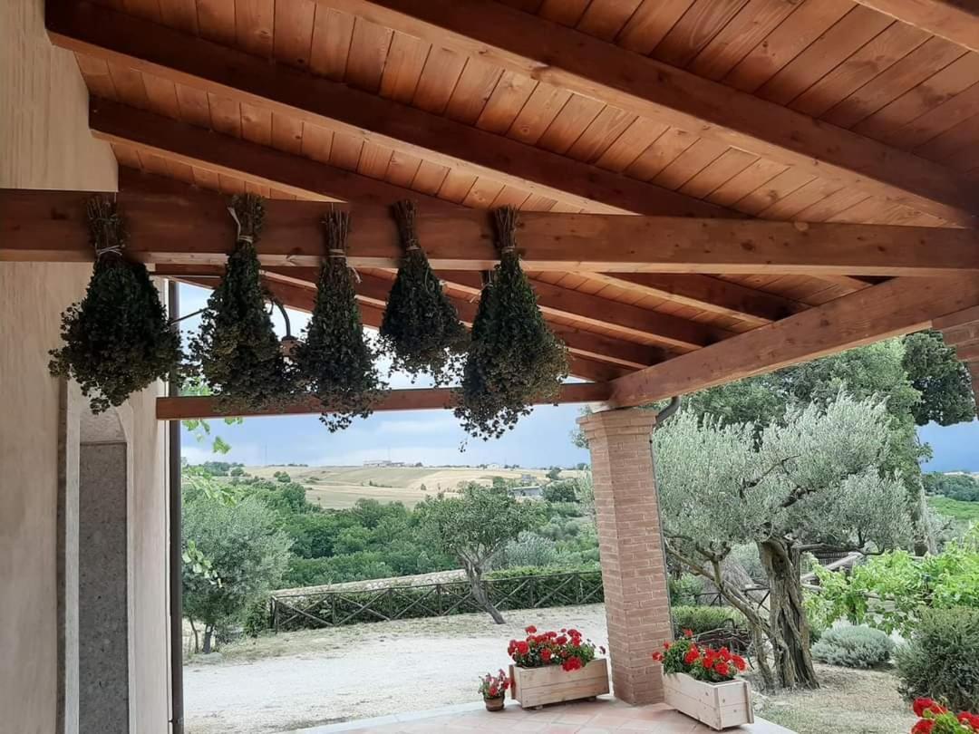 Agriturismo Torre Gialluise Gesualdo Zewnętrze zdjęcie